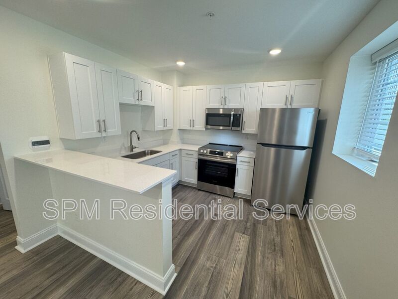 1st Floor, Next to CFCC, Block to Riverwalk, Downtown property image