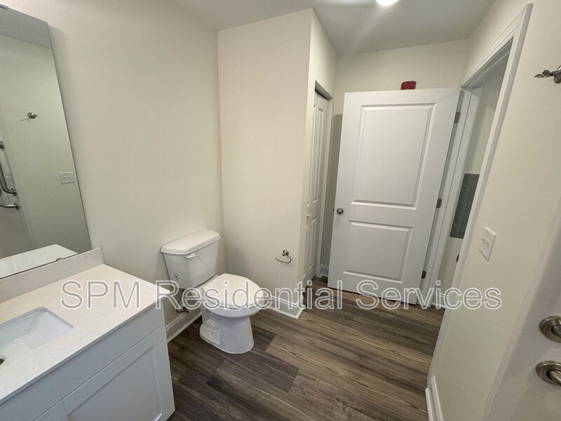 1st Floor, Next to CFCC, Block to Riverwalk, Downtown property image