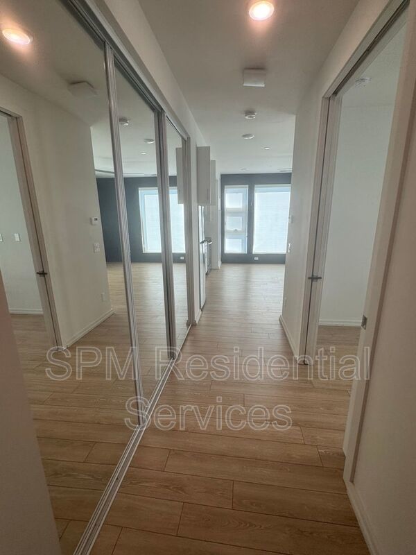 3rd Floor, Corner Unit, Downtown, Close to Riverwalk, CFCC property image