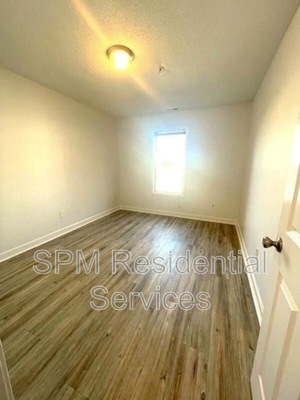 2 Bed 2 Bath, 2nd Floor Downtown Wilmington property image
