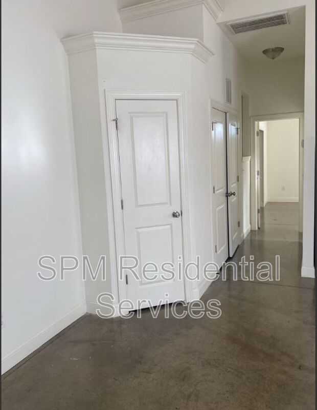 Westprong Way Cottages (*Water/Sewer Included) property image