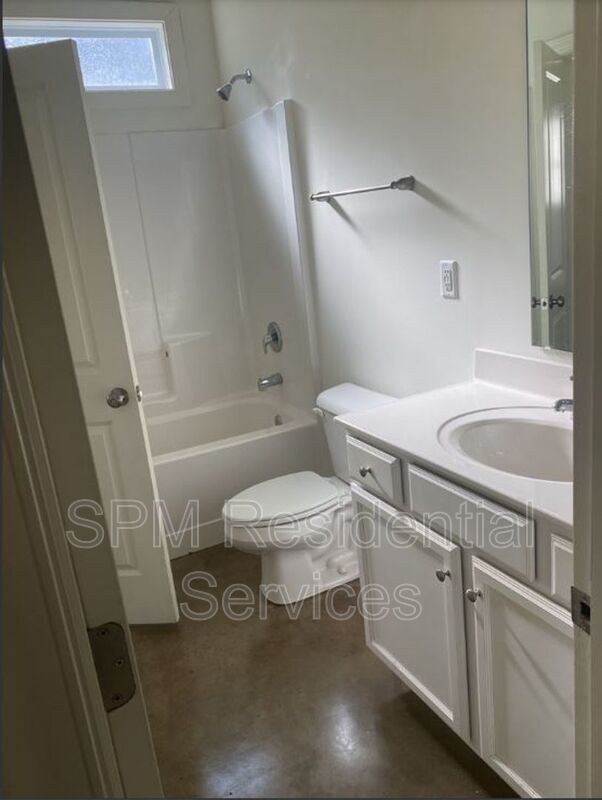 Westprong Way Cottages (*Water/Sewer Included) property image
