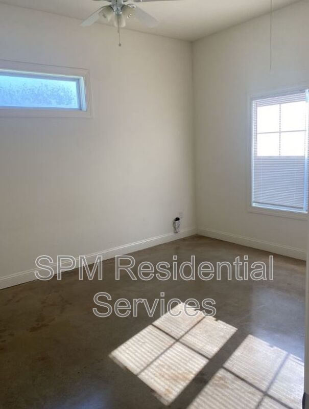 Westprong Way Cottages (*Water/Sewer Included) property image