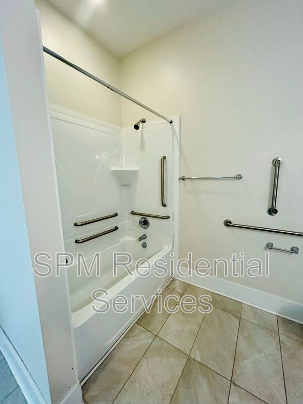 Riverlights, 1 Bedroom, Pool/Gym property image
