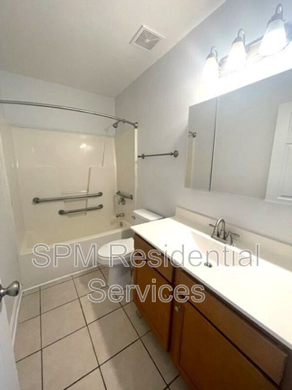 Downtown, 1st Floor, CFCC property image