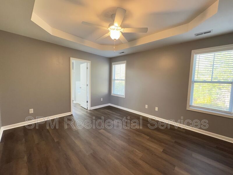 Beautiful two-story house, Easy access to I140, Near Phoenix Park property image