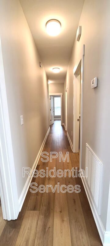 Near Historic Downtown, Charleston-style duplex property image