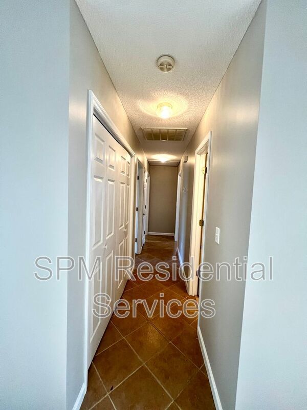3 bedroom 2 bath home in Carriage Hills - Midtown Wilmington property image