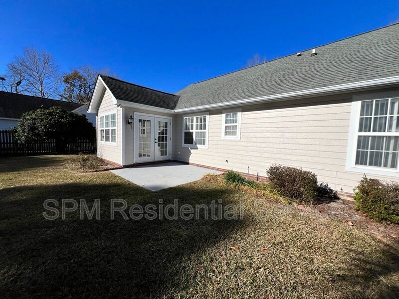 3 bedroom 2 bath home in Carriage Hills - Midtown Wilmington property image