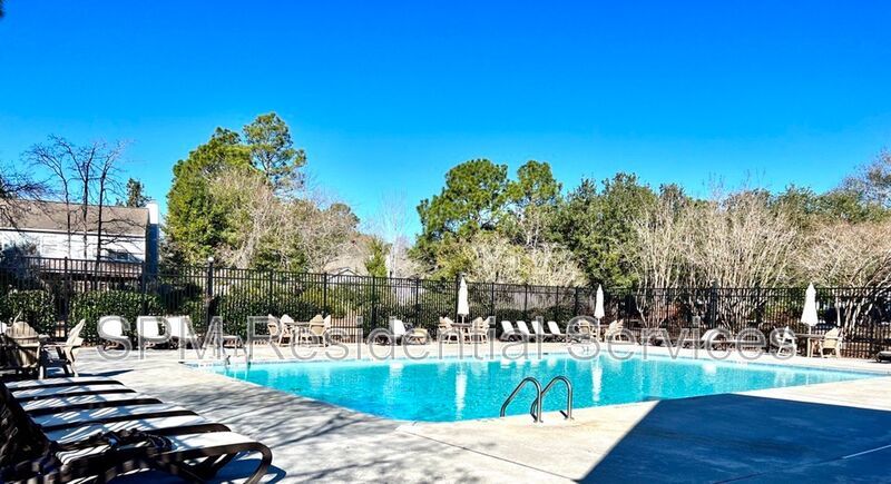 3 bedroom 2 bath home in Carriage Hills - Midtown Wilmington property image