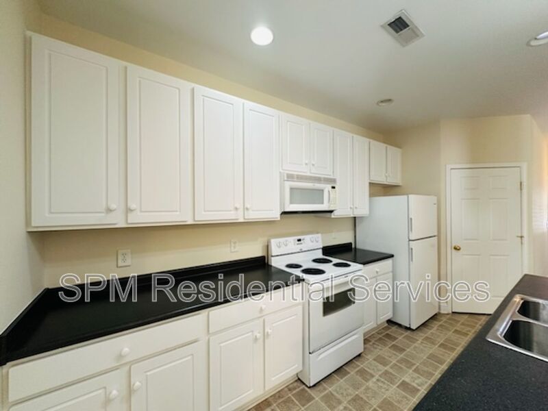 Water, sewer, trash, and lawn care are included! property image