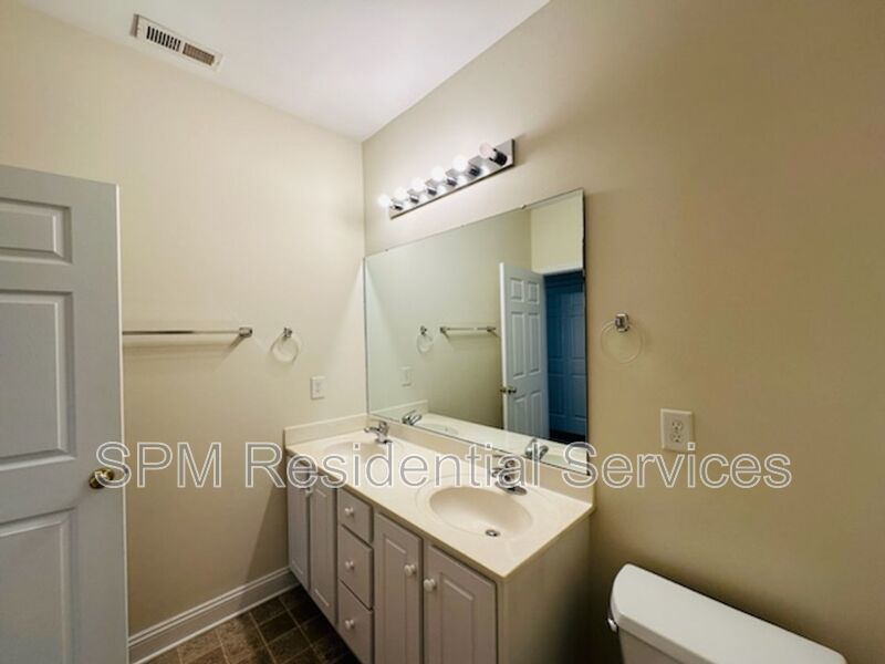 Water, sewer, trash, and lawn care are included! property image