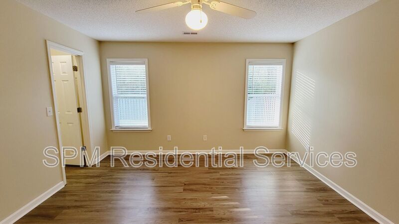 Spacious 3 Bedroom just minutes to Carolina/Kure Beaches and Downtown! property image