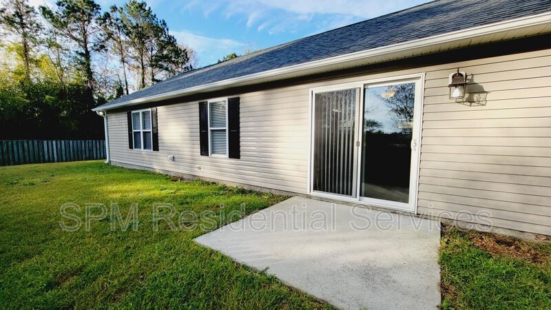 Spacious 3 Bedroom just minutes to Carolina/Kure Beaches and Downtown! property image
