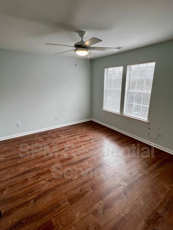 3 Bedroom home for rent - pet friendly property image