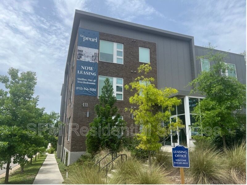 3rd Floor, Corner Unit, Downtown, Close to Riverwalk, CFCC property image