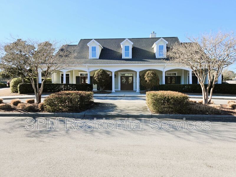 FITNESS CENTER, COMMUNITY POOL, PICKLE BALL COURT AND MORE! property image