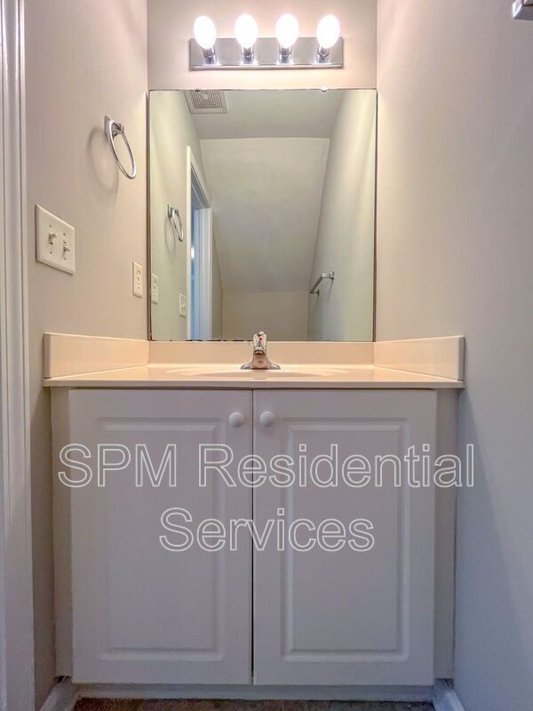 501 Shortfin Dr property image