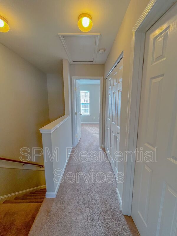 501 Shortfin Dr property image