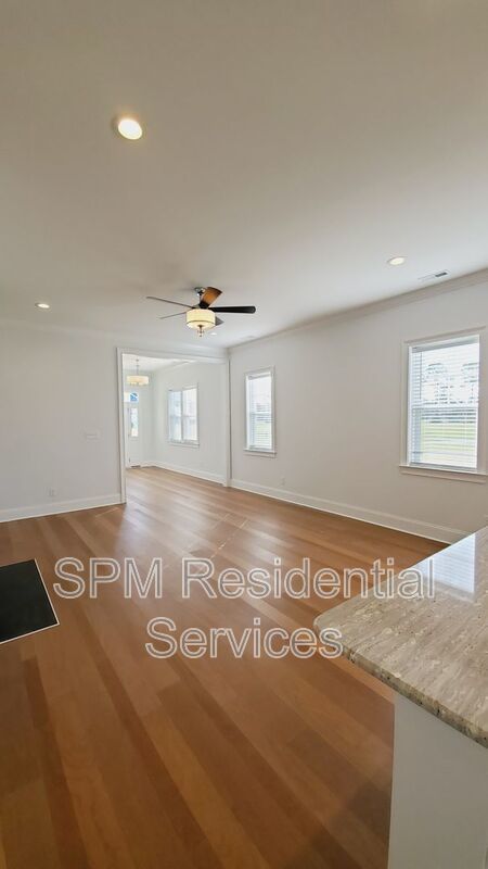 4 Bedroom Home in Summerhouse on Everett Bay property image