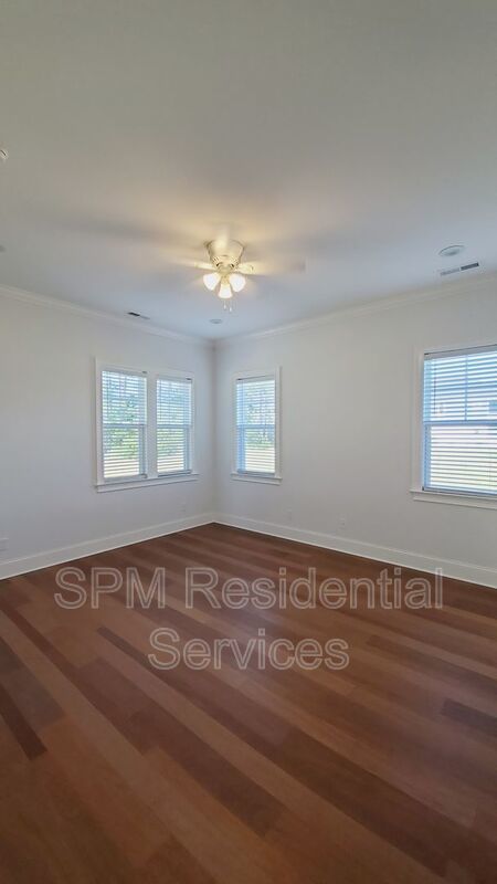 4 Bedroom Home in Summerhouse on Everett Bay property image