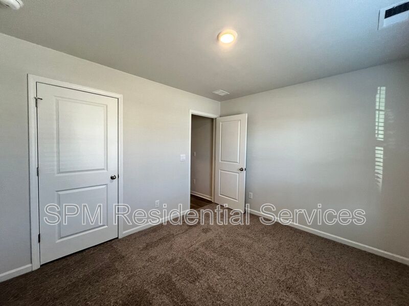 Open Concept Floorplan, Great Amenities! property image
