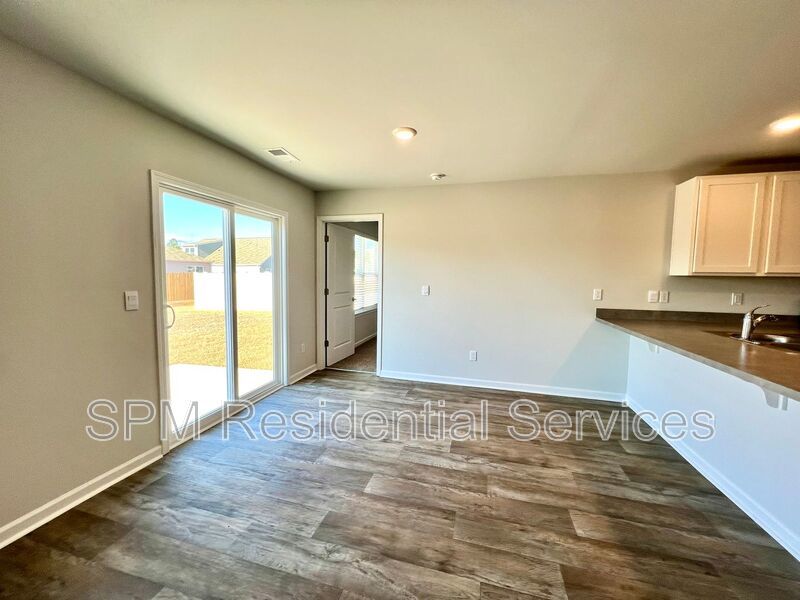 Open Concept Floorplan, Great Amenities! property image