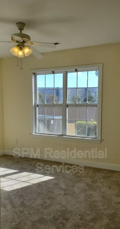 4 Bedroom in Beautiful neighborhood in Courtney Pines property image