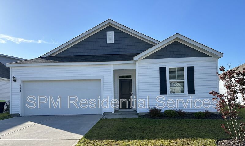 3 Bedroom in Quiet neighborhood in Porter's Walk property image