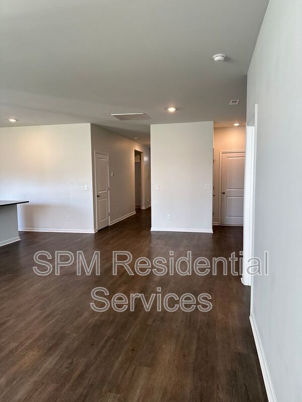 3 Bedroom in Quiet neighborhood in Porter's Walk property image