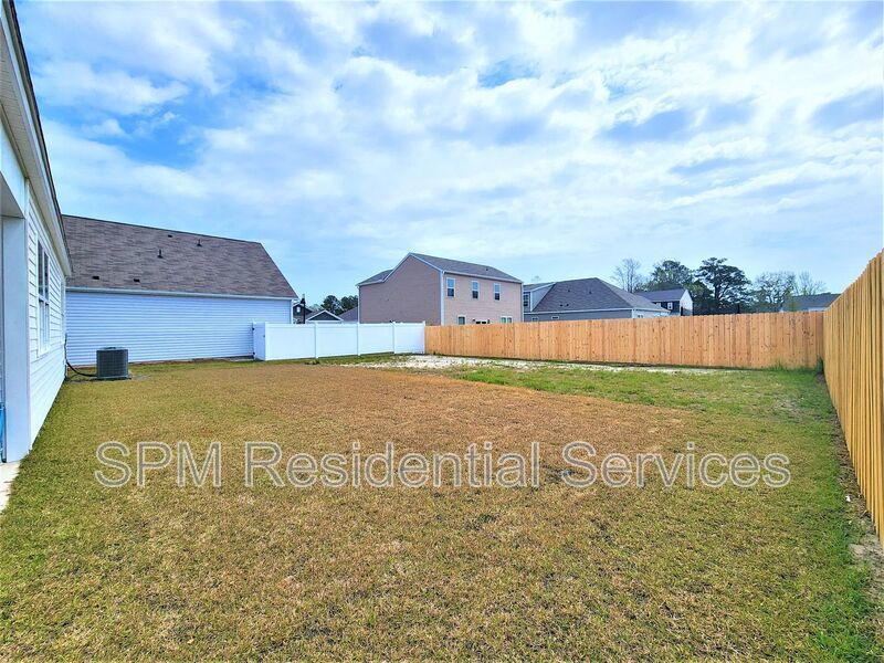 3 Bedroom in Quiet neighborhood in Porter's Walk property image