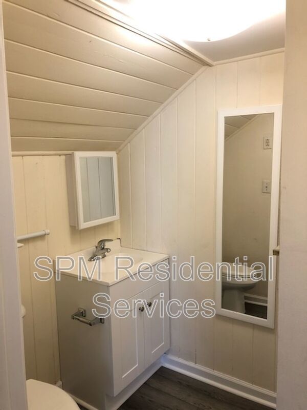 Studio Garage Apartment -  Wilmington NC 28403 property image