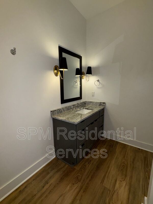 Riverlights, Elevator, Pool/Gym property image