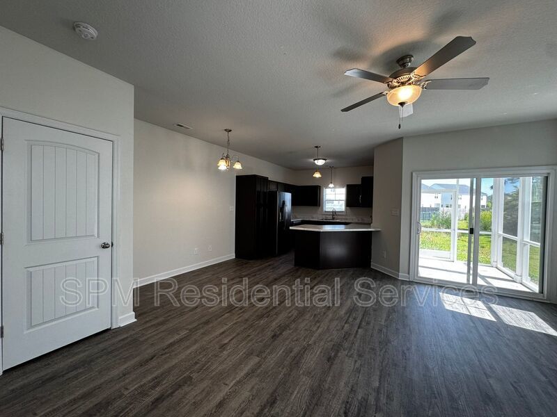 3 Bedroom Townhome in Holly Ridge, close to Beaches, Wilmington and Jacksonville property image