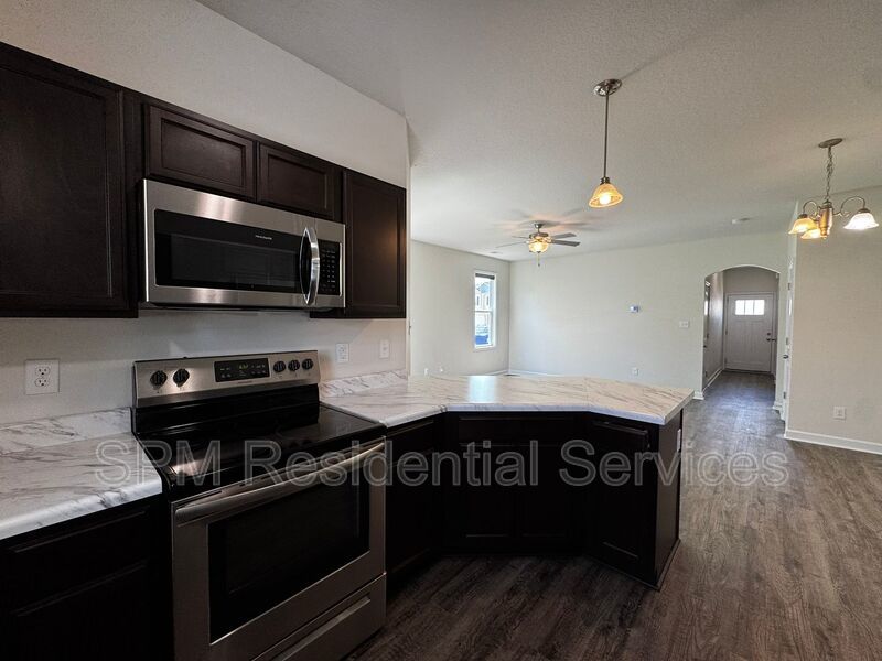 3 Bedroom Townhome in Holly Ridge, close to Beaches, Wilmington and Jacksonville property image