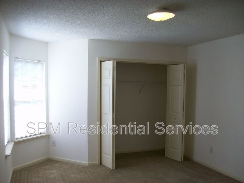Merestone Townhouse 2 bedroom / 2 bath Midtown in Wilmington NC 28412 property image
