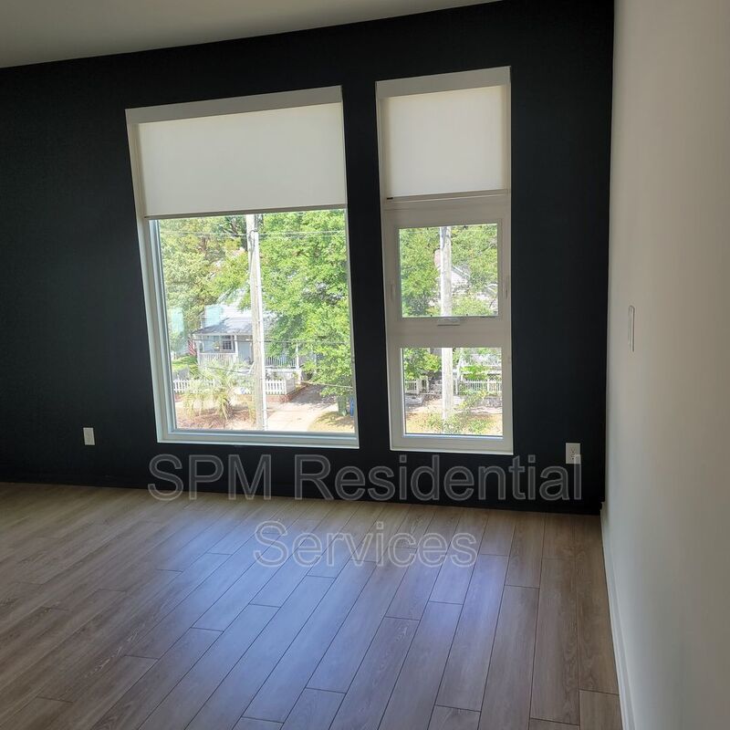 3rd Floor, Corner Unit, Close to CFCC property image