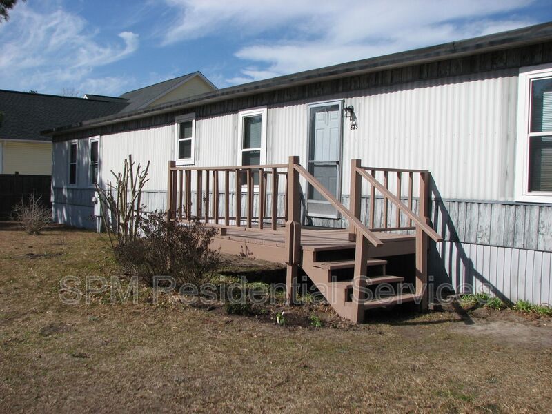 2 BEDROOM IN HAMPSTEAD, CLOSE TO WILMINGTON AND JACKSONVILLE, TOPSAIL BEACH property image