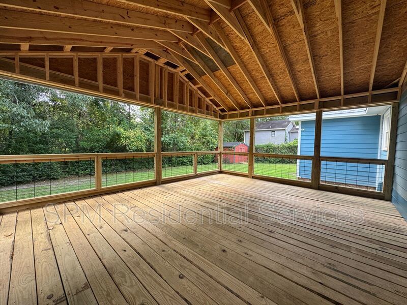Bayshore Estates - Large Back Deck, Lawncare Included, Community Boat Ramp property image