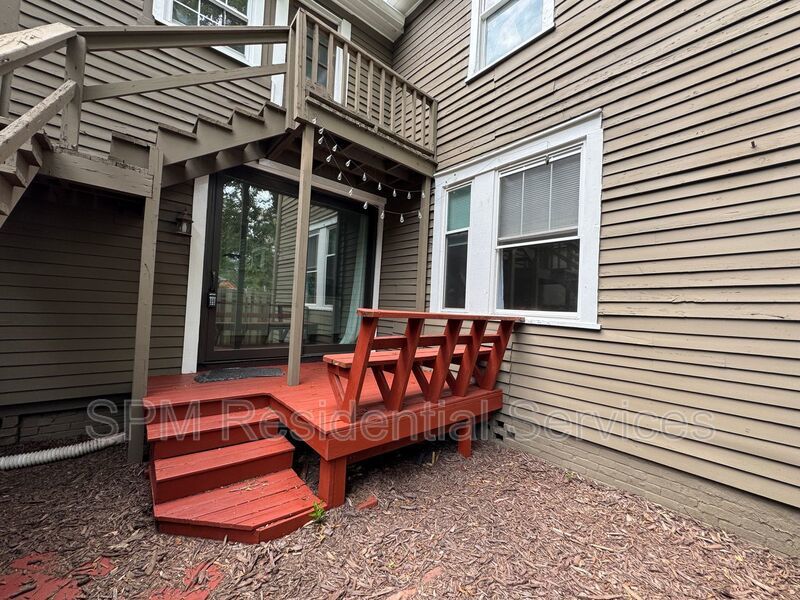 Historic Downtown Wilmington 1 Bed/1 Bath - Washer/Dryer Incl, Less Than 1 Mile from the Cape Fear Riverfront property image