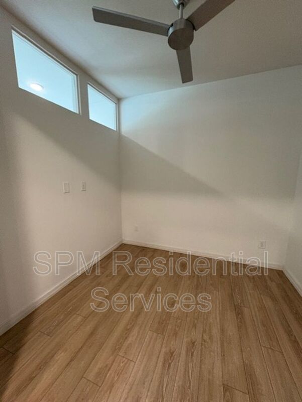 Downtown, 3rd Floor, Near CFCC, Pet Friendly property image