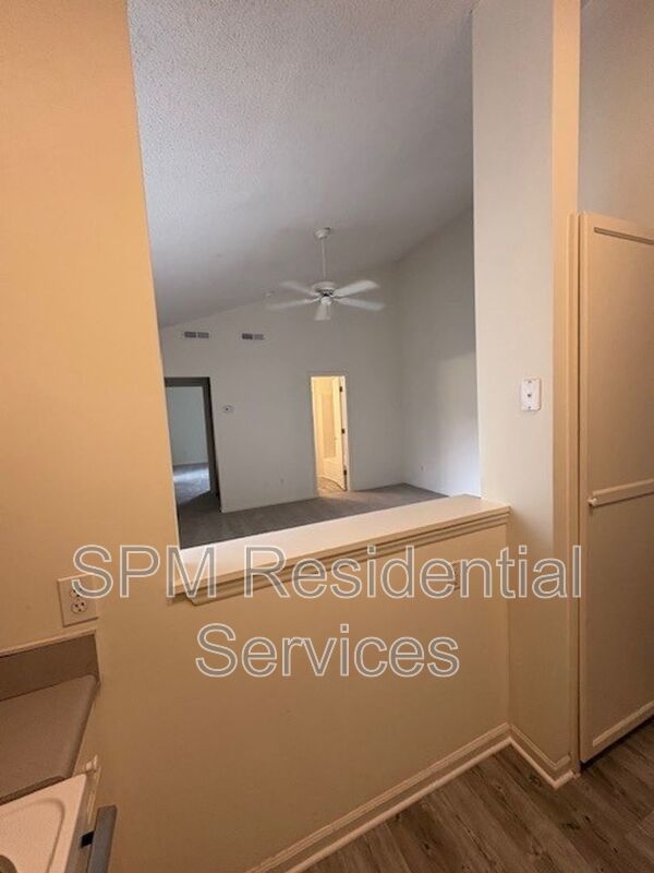 Mayfair at Hawthorne Apartments property image