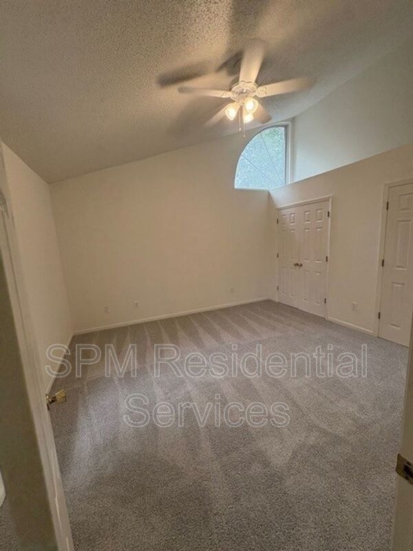 Mayfair at Hawthorne Apartments property image