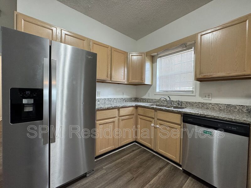 St. George - 4 Bed/2.5 Bath - Two Story Home, Wood Burning Fireplace, Two Car Garage property image