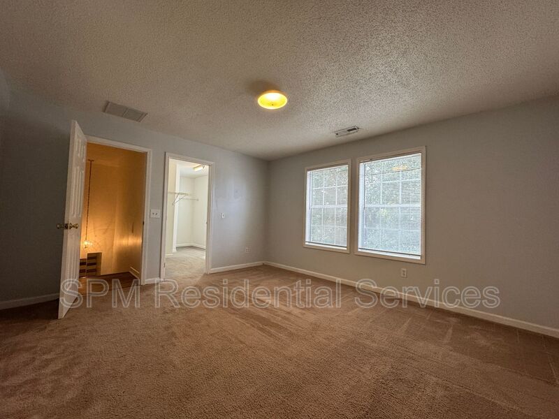 St. George - 4 Bed/2.5 Bath - Two Story Home, Wood Burning Fireplace, Two Car Garage property image