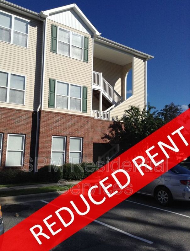 Top-Floor, Wraparound Deck, Pool, Near Airport property image
