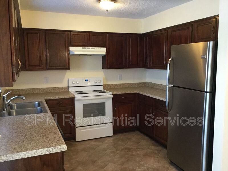 Renovated 2 Bedroom Duplex for Rent - Pet Friendly property image