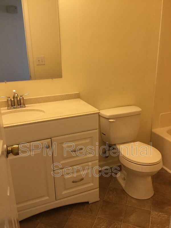 Renovated 2 Bedroom Duplex for Rent - Pet Friendly property image