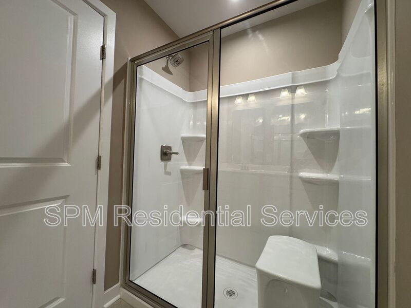 NO APPLICATION FEE, Two Story Townhome, Community Amenities property image