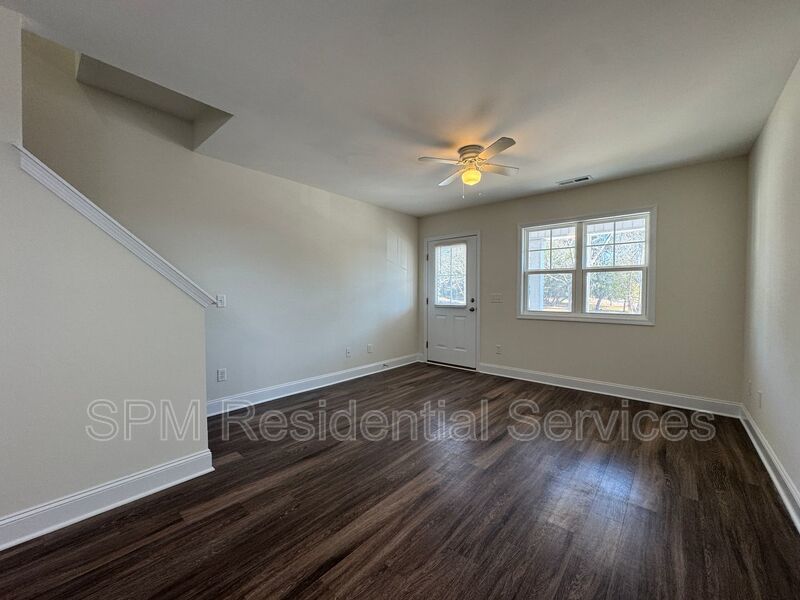 Southside Downtown Wilmington - Two Story Home, Open Concept, Luxury Vinyl Plank Flooring property image
